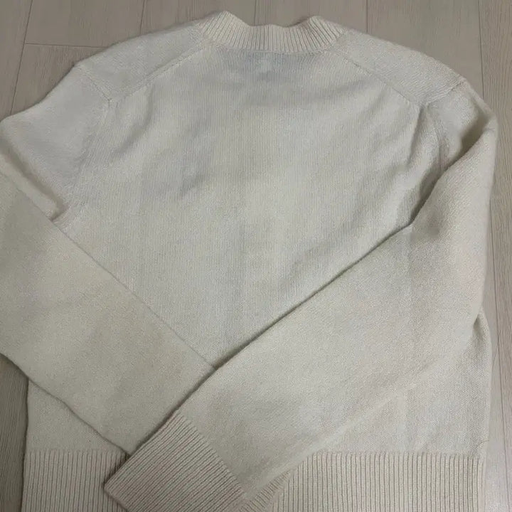 [BUNJANG] Maison Kitsuné Fox Patch Cardigan Ivory / (정품)메종키츠네 폭스 패치 가디건 아이보리