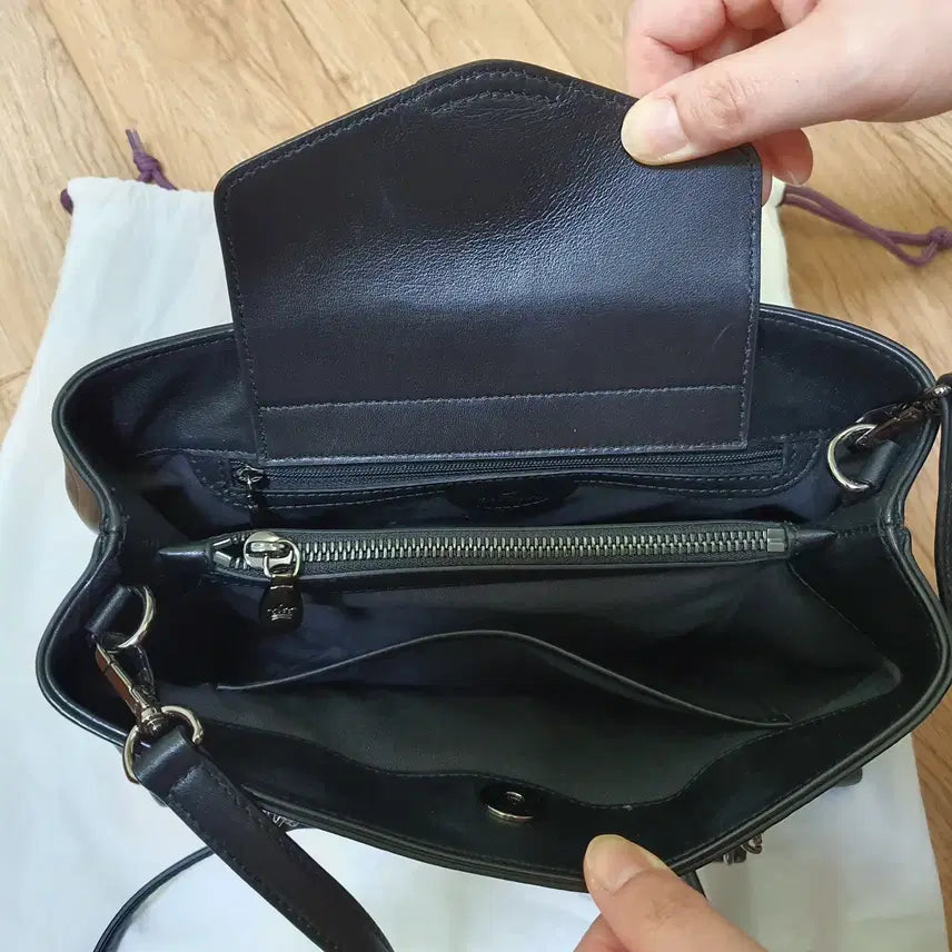 [BUNJANG] J.estina Black Tote Bag / 제이에스티나 블랙 토트백