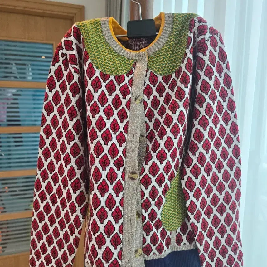 [BUNJANG] Unique Pattern Knit Cardigan / 니트가디건