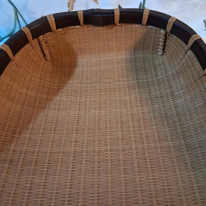 [BUNJANG] Handcrafted Double-Weave Bamboo Basket with Urushi Lacquer Finish / 이중짜임 대나무바구니(차잎양호.다식.식탁위의 오브제)