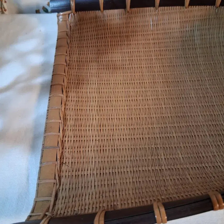 [BUNJANG] Handcrafted Double-Weave Bamboo Basket with Urushi Lacquer Finish / 이중짜임 대나무바구니(차잎양호.다식.식탁위의 오브제)