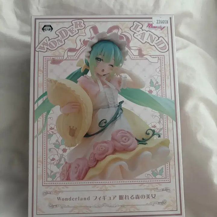 [BUNJANG] Hatsune Miku Wonderland Sleeping Beauty Figure / 하츠네 미쿠 원더랜드 잠자는 숲속의 미녀 피규어