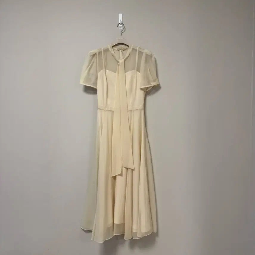 [BUNJANG] Bride And You Lily Dress Size 0 / 브라이드앤유 릴리 원피스(0사이즈)