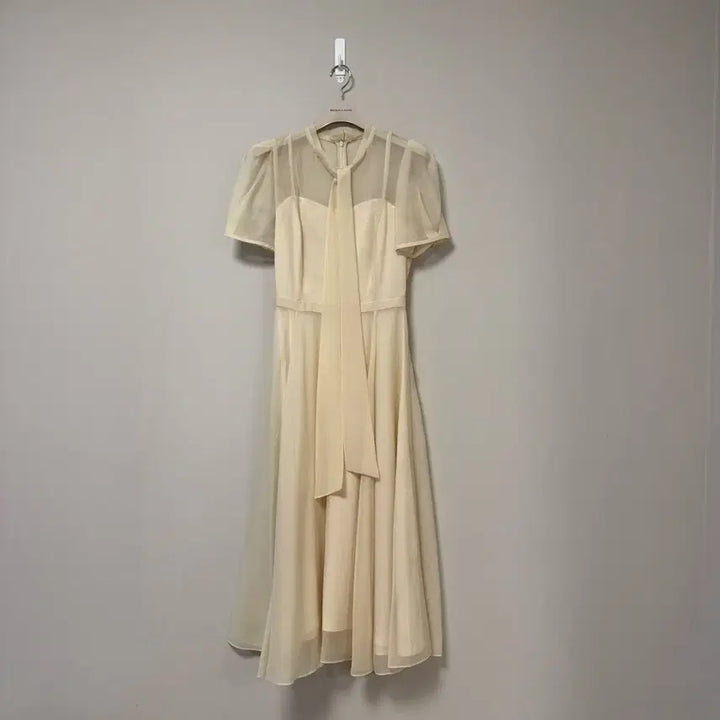 [BUNJANG] Bride And You Lily Dress Size 0 / 브라이드앤유 릴리 원피스(0사이즈)