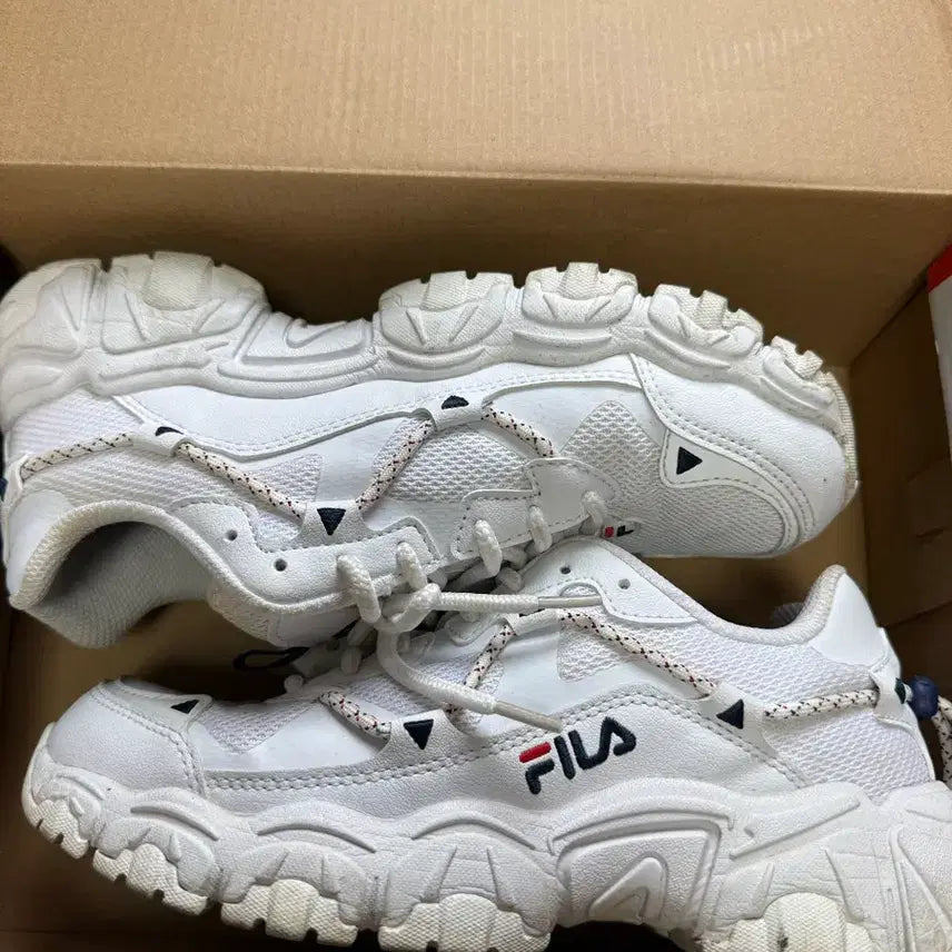 [BUNJANG] Fila Fluid YQJ 1JM01248D-100 Sneakers / [휠라] 운동화 YQJ 1JM01248D-100 플루이드