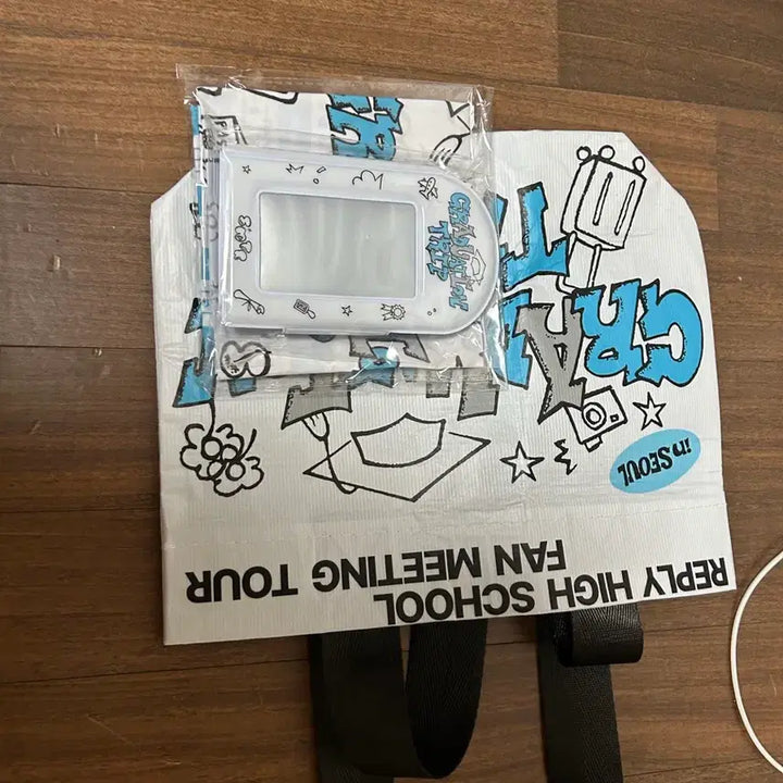 [BUNJANG] Reply High School Fanmeeting Entrance Gift Bundle / 응답하라 하이스쿨 입장 기프트