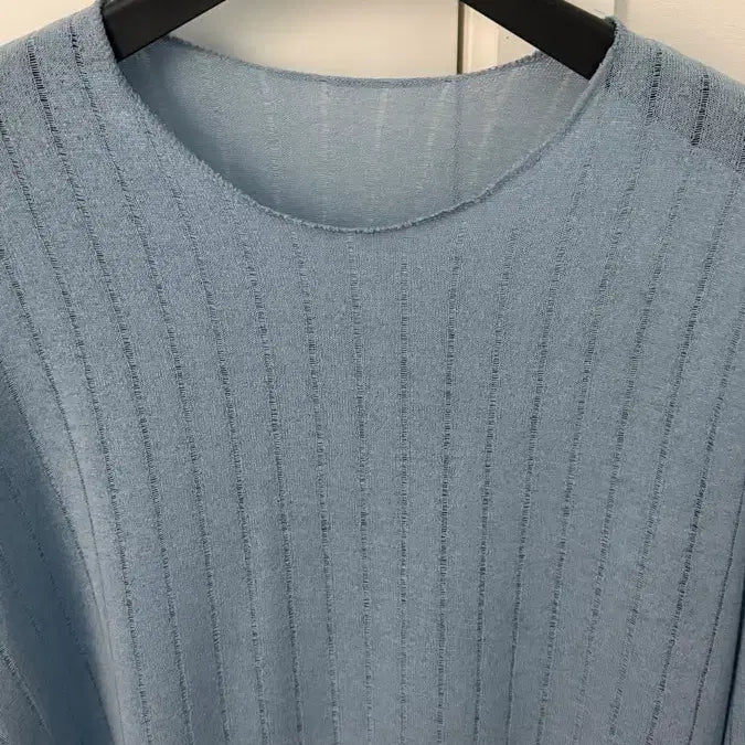 [BUNJANG] Sheer Sky Blue Long Sleeve T-Shirt (Size 100-105) / [ 시스루 스카이블루 긴팔티 100-105 ]