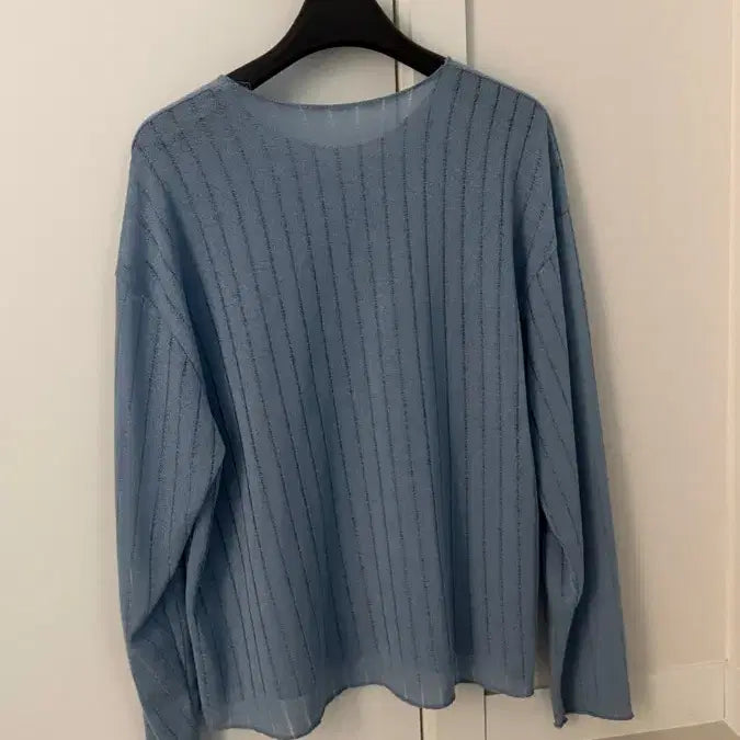[BUNJANG] Sheer Sky Blue Long Sleeve T-Shirt (Size 100-105) / [ 시스루 스카이블루 긴팔티 100-105 ]