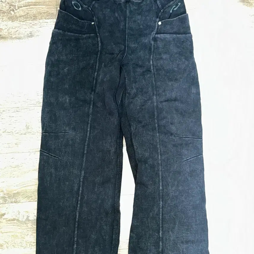 [BUNJANG] Cutoff Sweatpants Washed Black / CUTOFF SWEAT PANTS 컷오프 스웻팬츠 WASHED BLACK