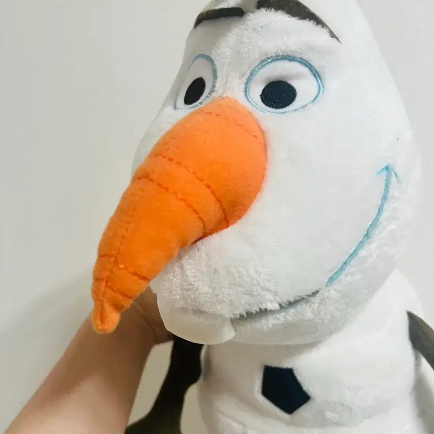 [BUNJANG] Disney Store Authentic Olaf Plush Doll / 겨울왕국 올라프 인형 디즈니스토어 정품 팝니다