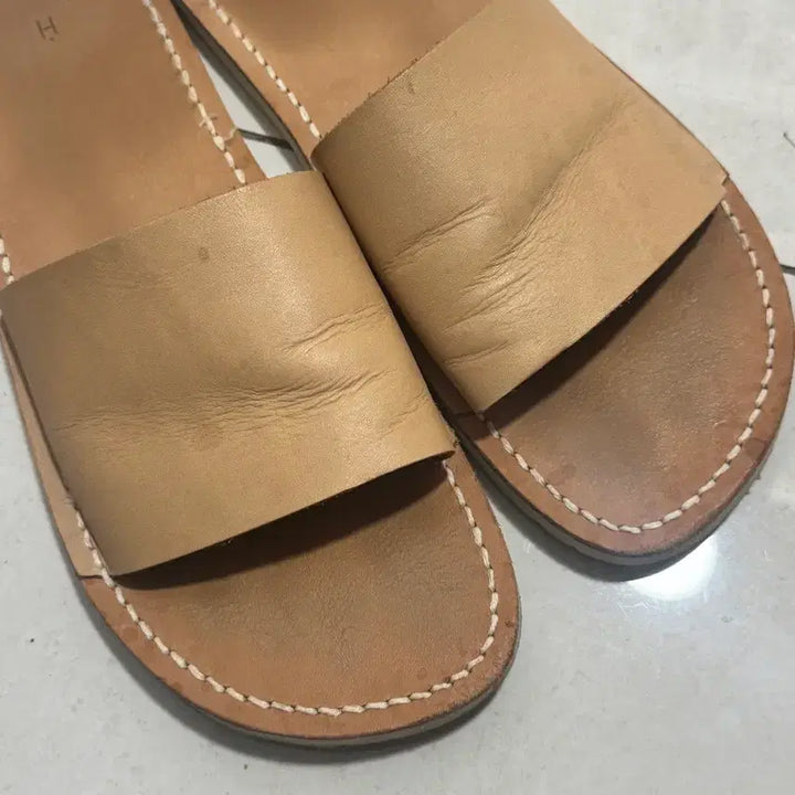 [BUNJANG] Hender Scheme Atelier Leather Slippers Beige / 핸더스킴 아뜰이에