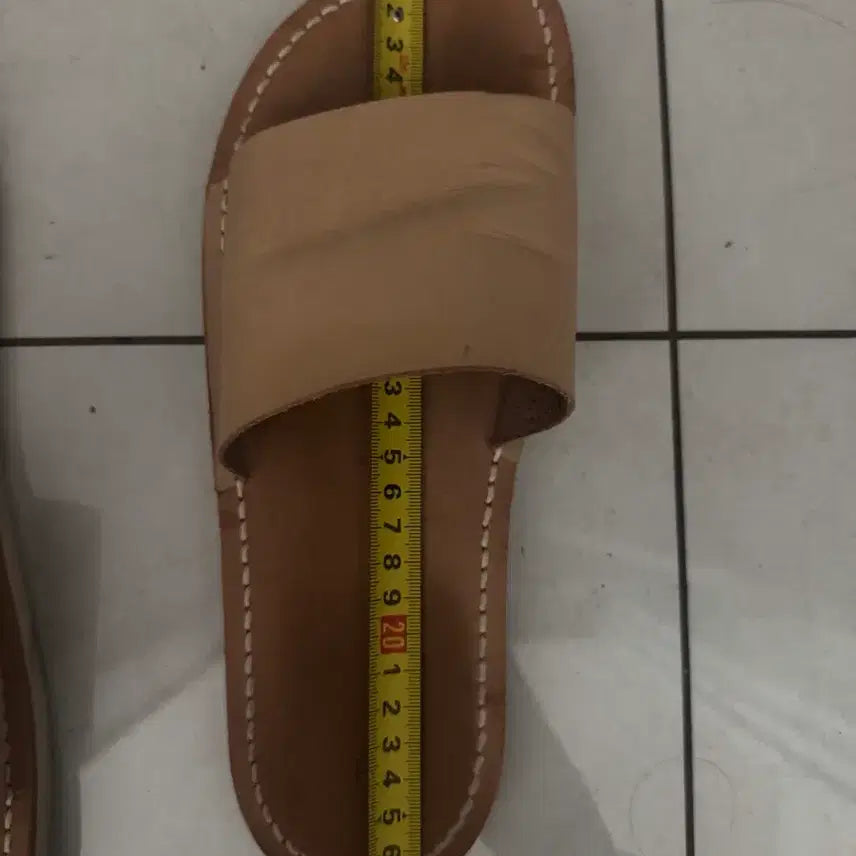[BUNJANG] Hender Scheme Atelier Leather Slippers Beige / 핸더스킴 아뜰이에
