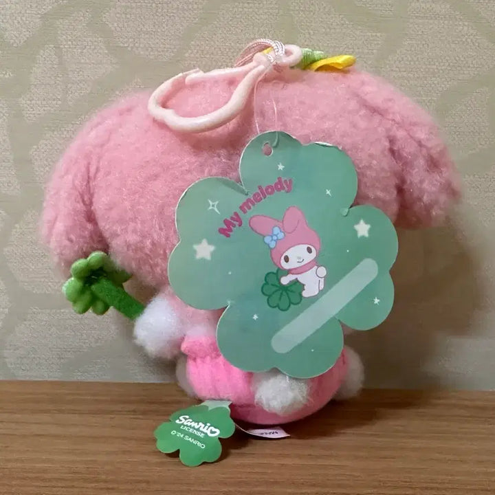 [BUNJANG] Sanrio My Melody Four-Leaf Clover Charm / 산리오 마이멜로디 네잎클로버 인형 키링