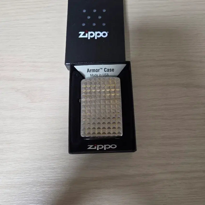 [BUNJANG] Zippo Armor Diamond Gold Lighter / 지포라이터 아머 다이아몬드 골드