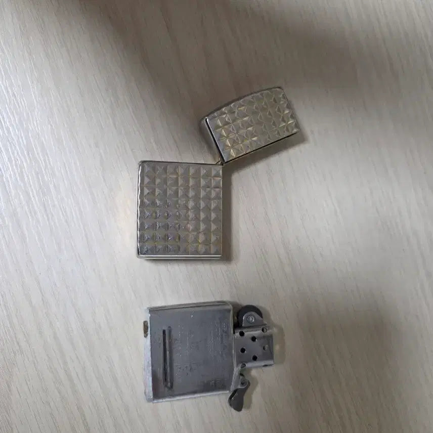 [BUNJANG] Zippo Armor Diamond Gold Lighter / 지포라이터 아머 다이아몬드 골드