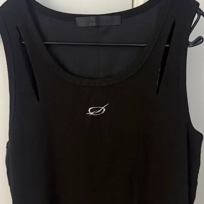 [BUNJANG] 51 Percent Sleeveless Top - Black, Size L / [ 51퍼센트 슬리브리스 / 나시 L ]
