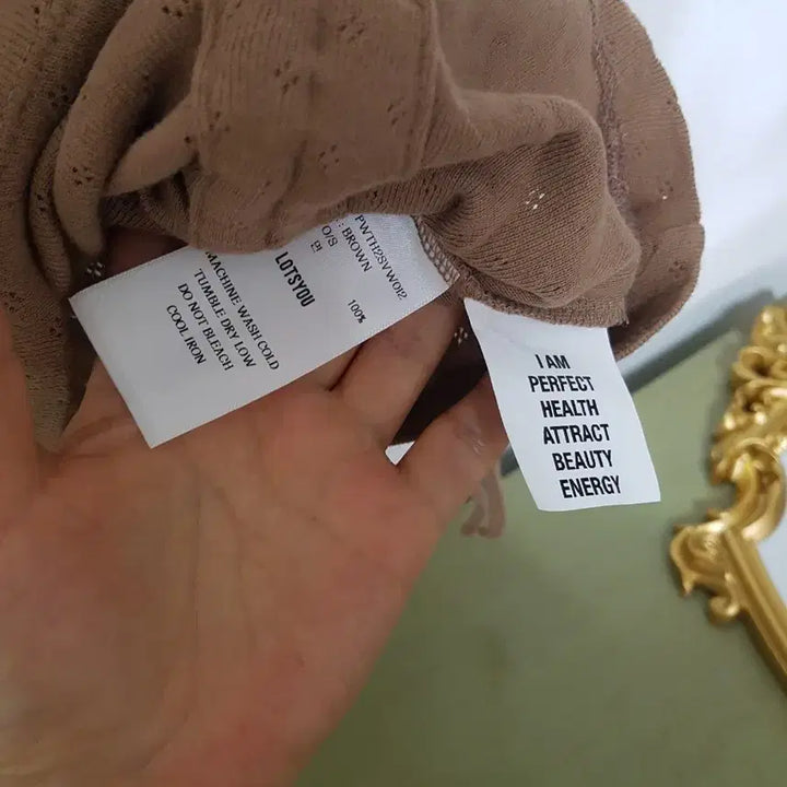 [BUNJANG] LotsYou Draft Camisole / 라츠유 나시