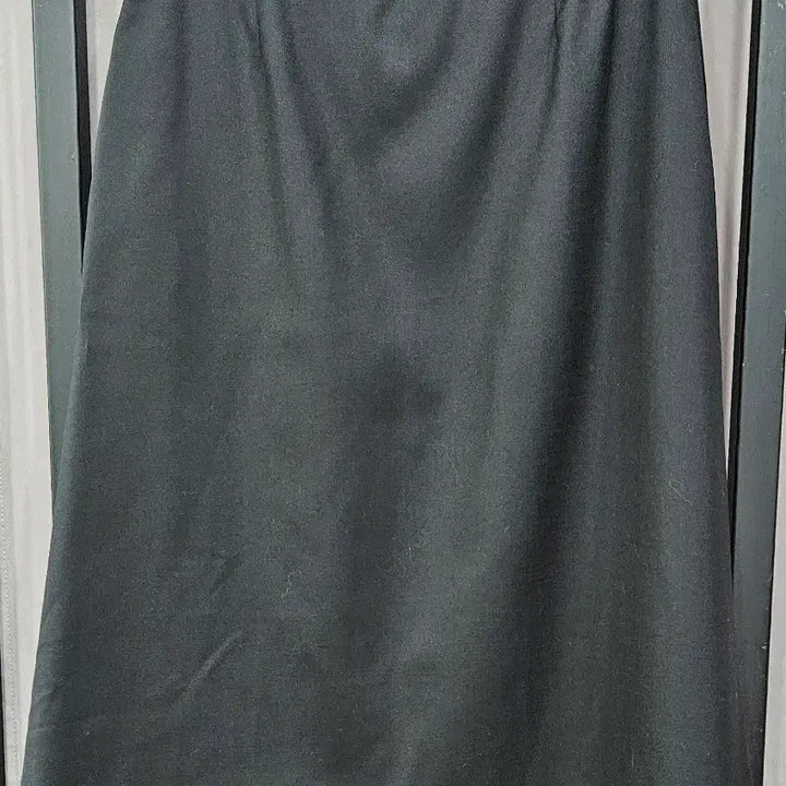 [BUNJANG] System Black A-Line Midi Skirt / 한섬 시스템 블랙 A라인 스커트 67-98 약26인치
