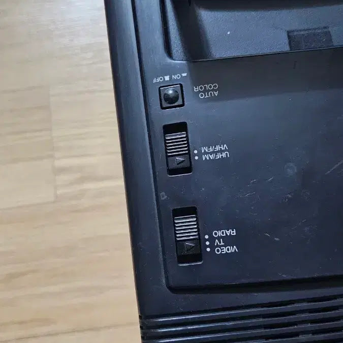 [BUNJANG] Samsung Excellent S 5-inch Portable TV Radio / 삼성 Excellent S TV 라디오5인치