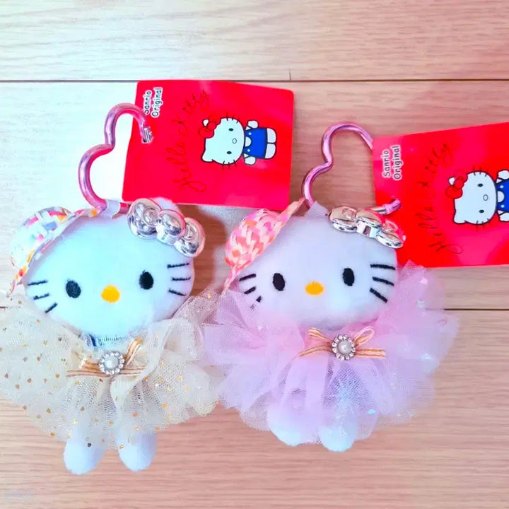 [BUNJANG] Hello Kitty Lace Tutu Doll Keychain (White/Pink) / 헬로키티 레이스 튜튜 인형 키링 (화이트/핑크) 팝니다~