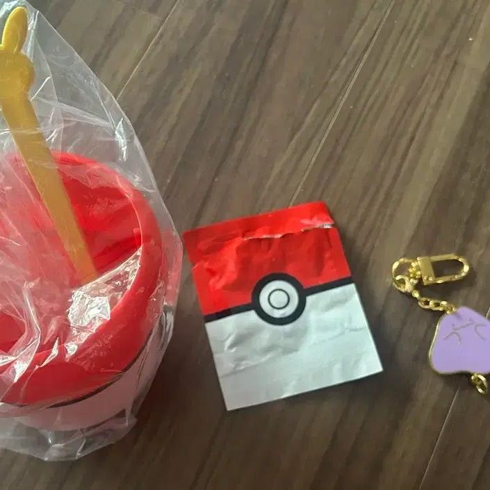 [BUNJANG] Baskin Robbins Pokemon Metamon Keyring / 미사용)포켓몬스터 베스킨라빈스 메타몽키링