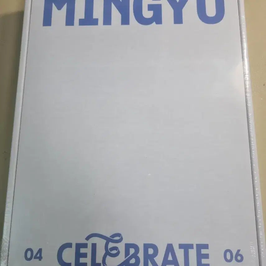 [BUNJANG] SEVENTEEN Mingyu Birthday Box Ver. 3 (Sealed) / [미개봉] 세븐틴 민규 생일박스ver.3