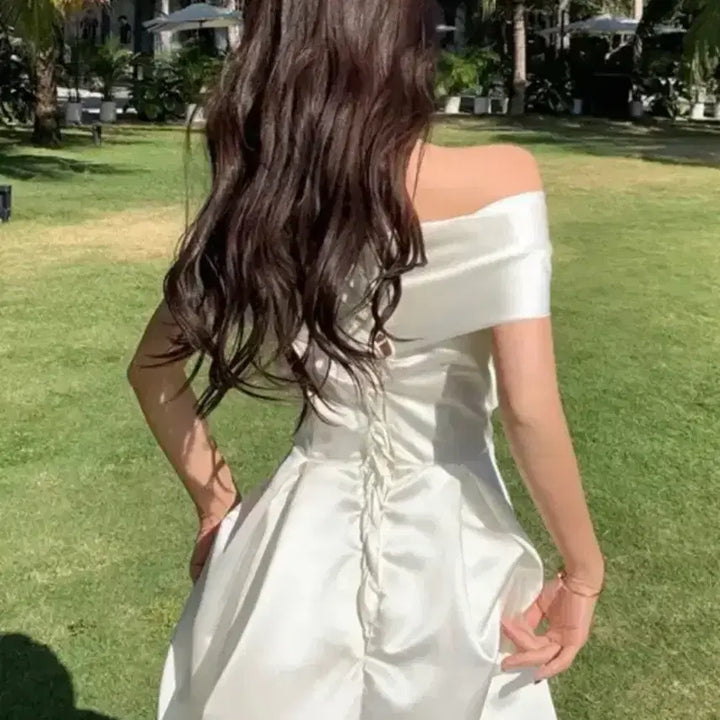 [BUNJANG] Off-the-Shoulder Ribbon Dress Rental / 졸업사진 리본 오프숄더 드레스 대여합니다!
