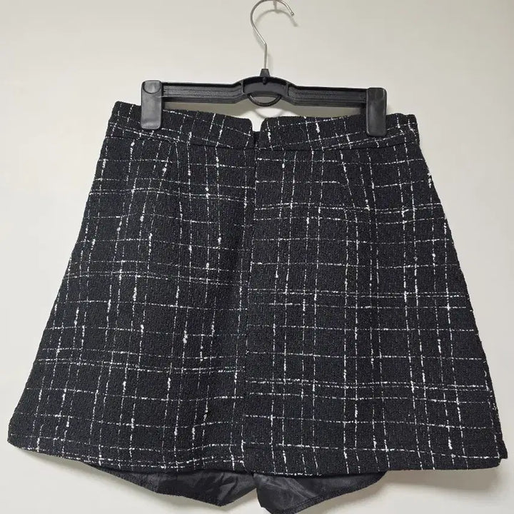 [BUNJANG] Urbanedge Black Tweed Skirt Pants / 어반드레그 블랙트위드 치마바지