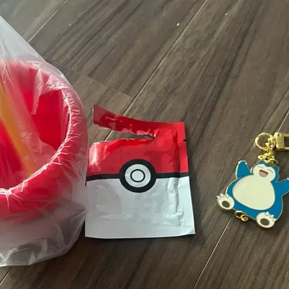 [BUNJANG] Baskin Robbins Snorlax Keychain (Unused) / 미사용)포켓몬스터 베스킨라빈스 잠만보키링