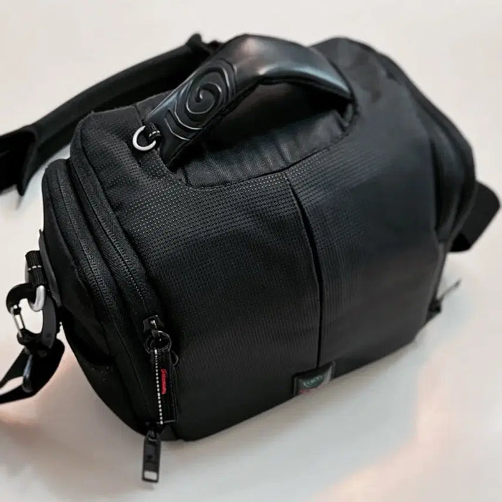 [SOLD OUT] KATA DC 437 카메라 가방