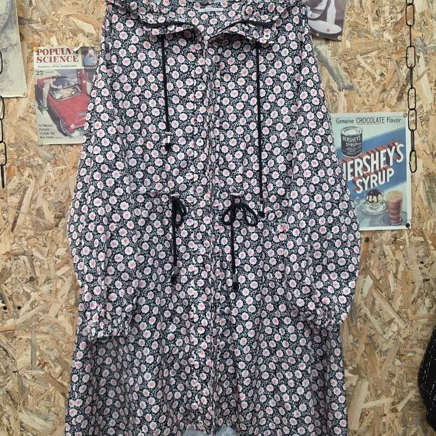[BUNJANG] Flower Pattern Hooded Asymmetrical Long Jacket / 플라워 패턴 후드 언발란스 롱 자켓