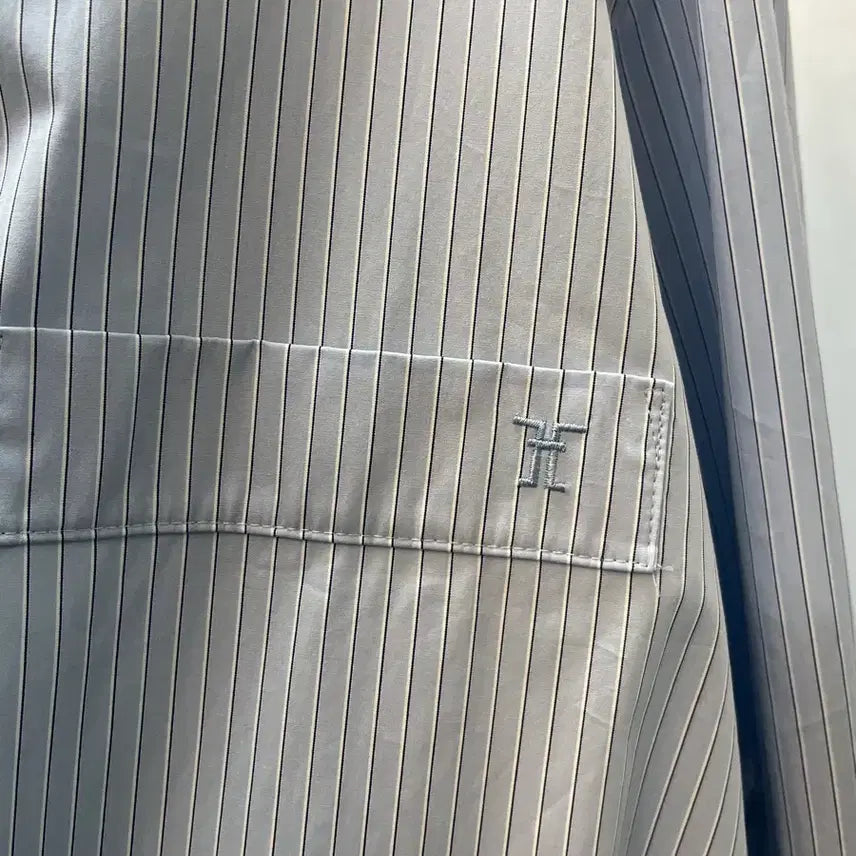 [BUNJANG] TIME 2024 Stripe Shirt (Size F) / ㄴ한섬 타임 TIME 2024년 스트라이프 셔츠 F 미착용 보관 여곳