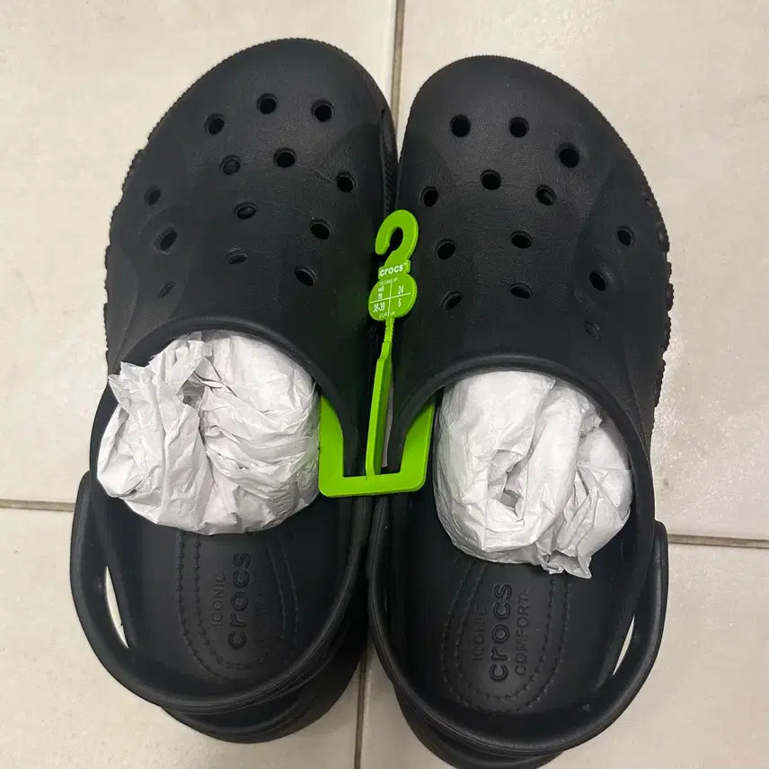[SOLD OUT] 크록스 바야 플랫폼 클로그 블랙 250