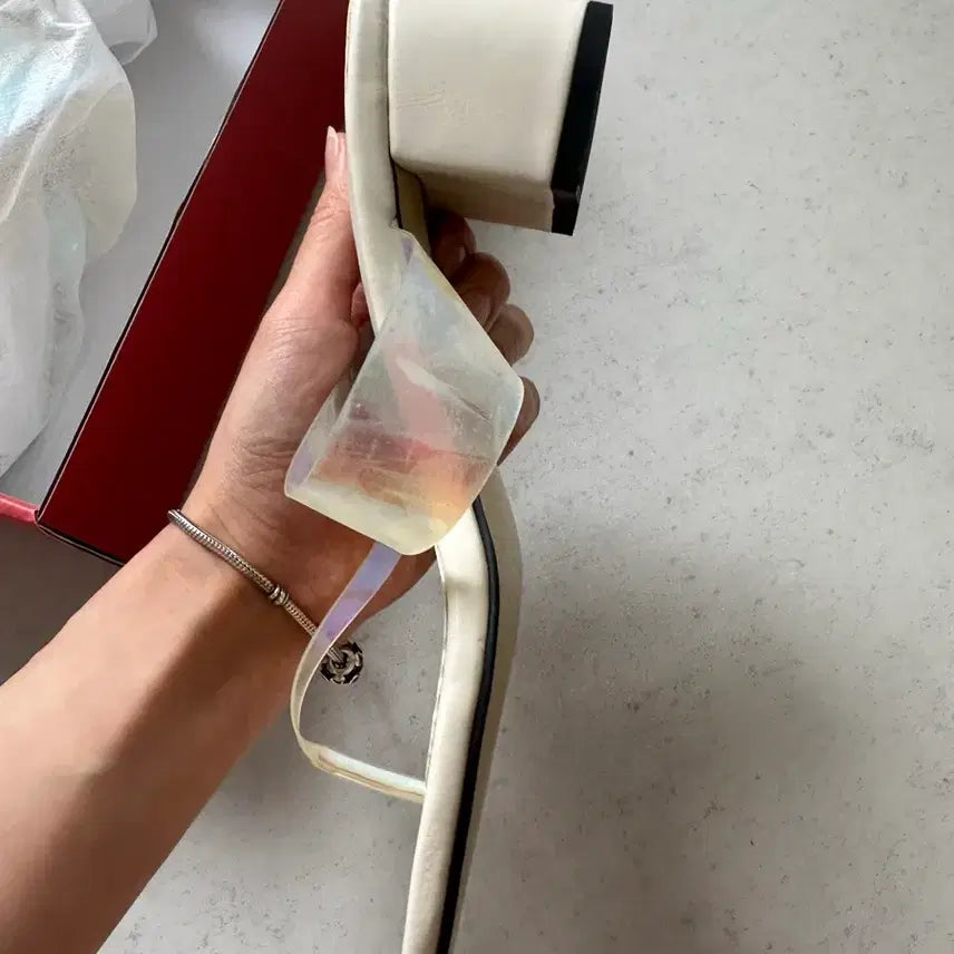 [BUNJANG] Hologram Sandals Slippers (235) / 홀로그램 샌들 슬리퍼 235