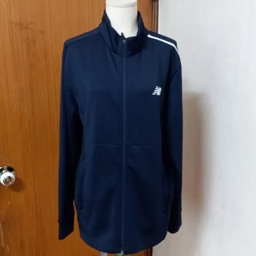 [BUNJANG] New Balance Navy Track Jacket (Size 100) / 뉴발란스 네이비 트랙 자켓 100