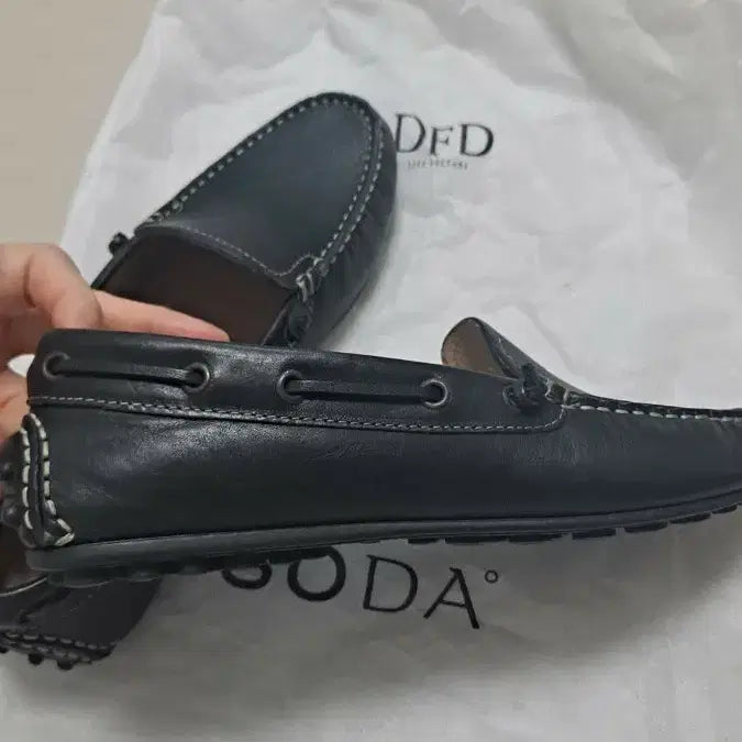 [BUNJANG] Eco Black Leather Loafers / 에코 블랙 가죽 로퍼