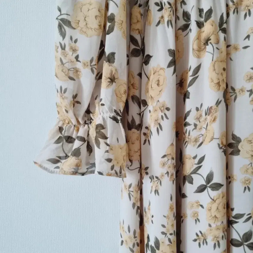 [BUNJANG] Floral Long Dress Ivory / 플라워 롱 원피스 아이보리 잔꽃무늬