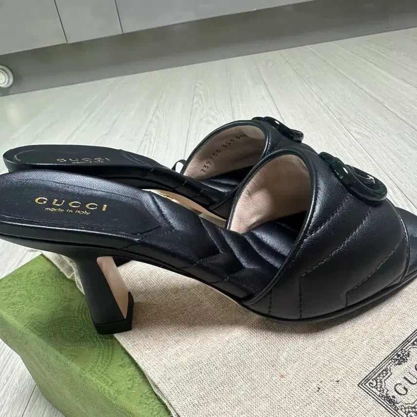 [BUNJANG] Gucci Marmont Black Leather Slides Mules / 구찌 마몬트 블랙 레더 슬리퍼 뮬