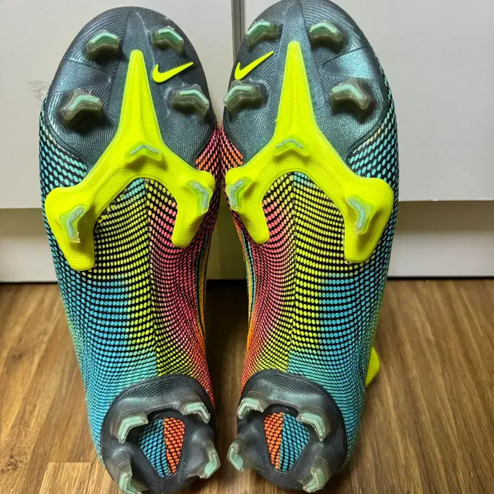 [BUNJANG] Nike Mercurial Superfly 7 Elite FG MDS002 / 나이키 머큐리얼 슈퍼플라이7 엘리트 FG MDS002 250/베이퍼13