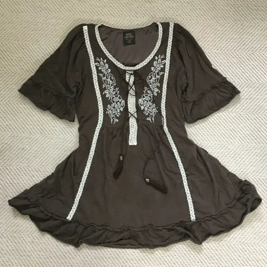 [BUNJANG] Vintage RosePampan Brown Short Sleeve Top / 빈티지 로즈판판 브라운 반팔 /라떼갸루 히메갸루 히메카지 짜잔씨 리즈리사