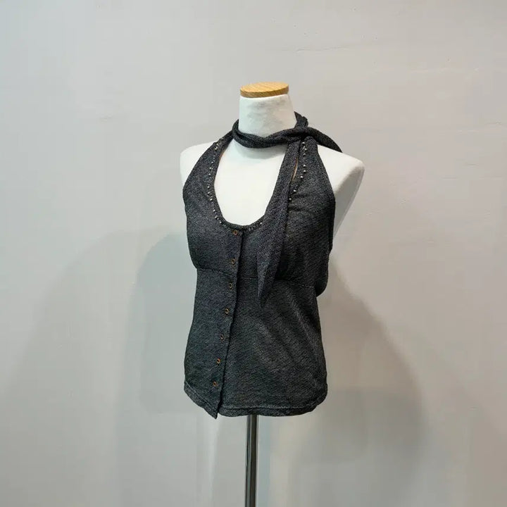 [BUNJANG] Beaded Unbalanced Halter Sleeveless Top / 비즈 언발 홀터 슬리브리스