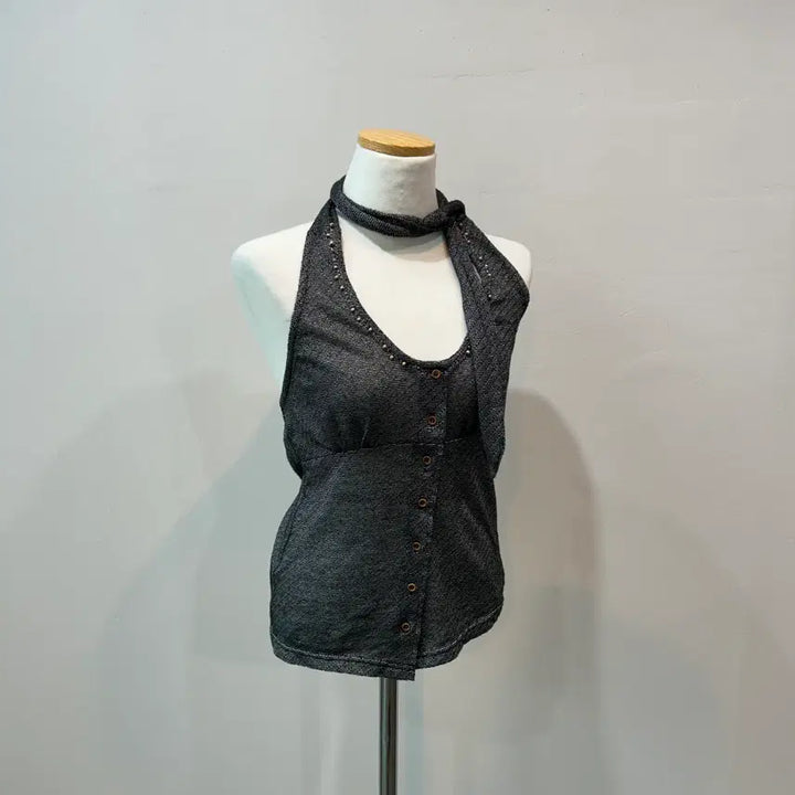 [BUNJANG] Beaded Unbalanced Halter Sleeveless Top / 비즈 언발 홀터 슬리브리스