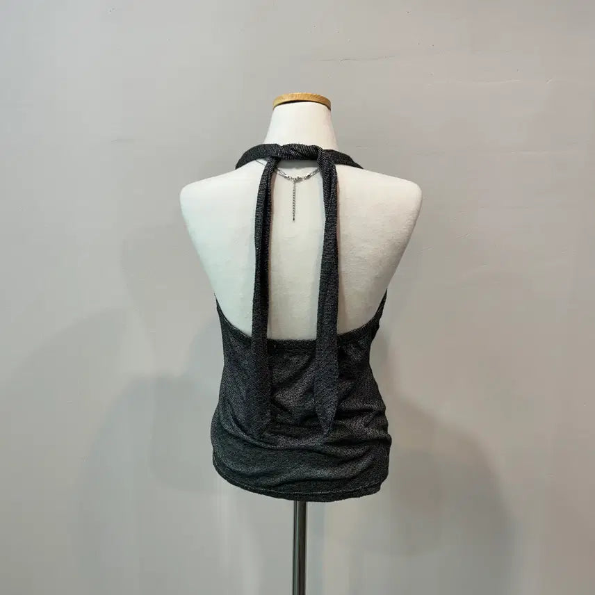 [BUNJANG] Beaded Unbalanced Halter Sleeveless Top / 비즈 언발 홀터 슬리브리스