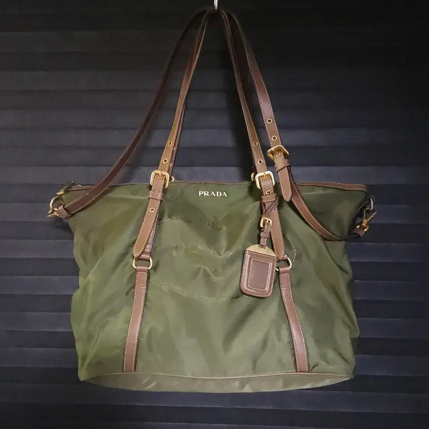 [BUNJANG] Prada Pocono Nylon 2-Way Tote Shoulder Bag Olive / 프라다 포코노 나일론 투웨이백 토트백 숄더백 올리브 정품