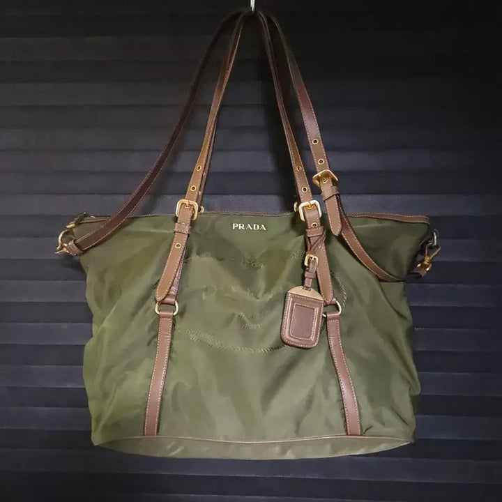 [BUNJANG] Prada Pocono Nylon 2-Way Tote Shoulder Bag Olive / 프라다 포코노 나일론 투웨이백 토트백 숄더백 올리브 정품