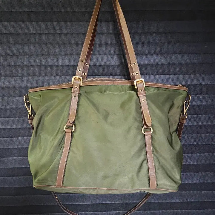 [BUNJANG] Prada Pocono Nylon 2-Way Tote Shoulder Bag Olive / 프라다 포코노 나일론 투웨이백 토트백 숄더백 올리브 정품