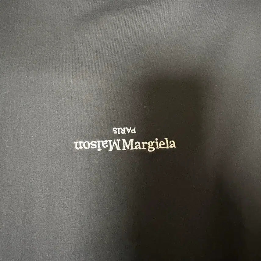 [BUNJANG] Maison Margiela Black Logo Stitch Short Sleeve T-Shirt / 메종 마르지엘라 티셔츠 반팔