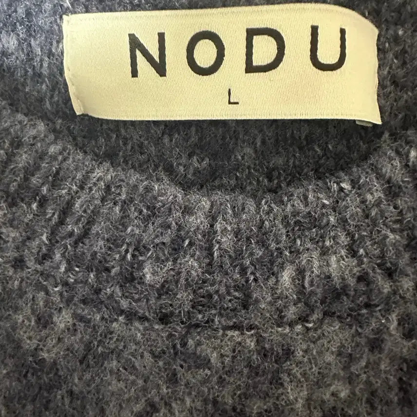 [BUNJANG] NodeU Nordic Snow Snowflake Round Knit [Navy] L Size / 노드유 스노우 노르딕 눈꽃 라운드 니트 [네이비] 판매합니다