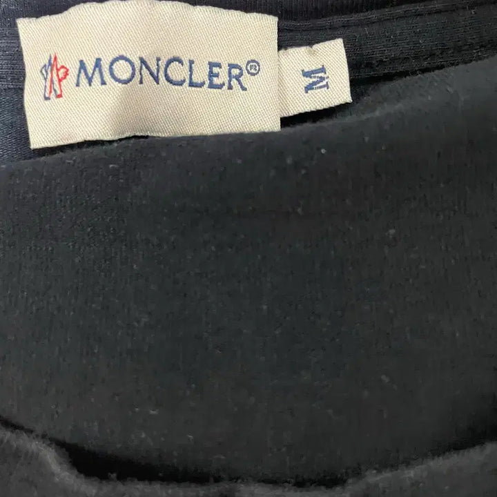 [SOLD OUT] 몽클레어 로고패치 반팔