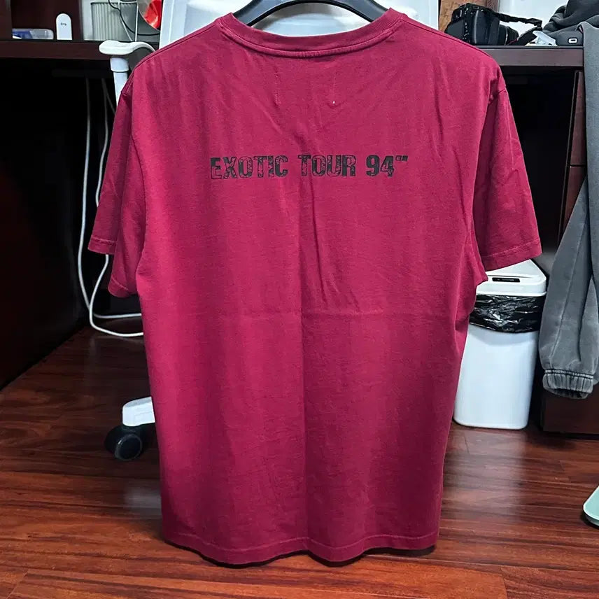[BUNJANG] Tonywack Tour 94 T-Shirt Size M / 토니웩 투어94 반팔티 M사이즈
